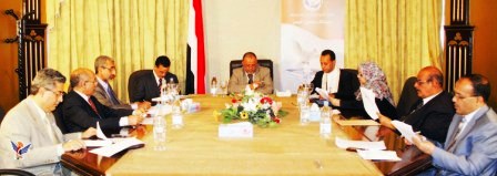 من اجتماع اللجنة العليا للانتخابات أمس